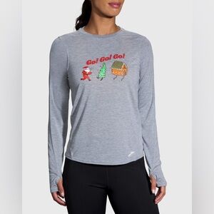 NWT Brooks® Run Merry Go Distance Graphic Long Sleeve Tee